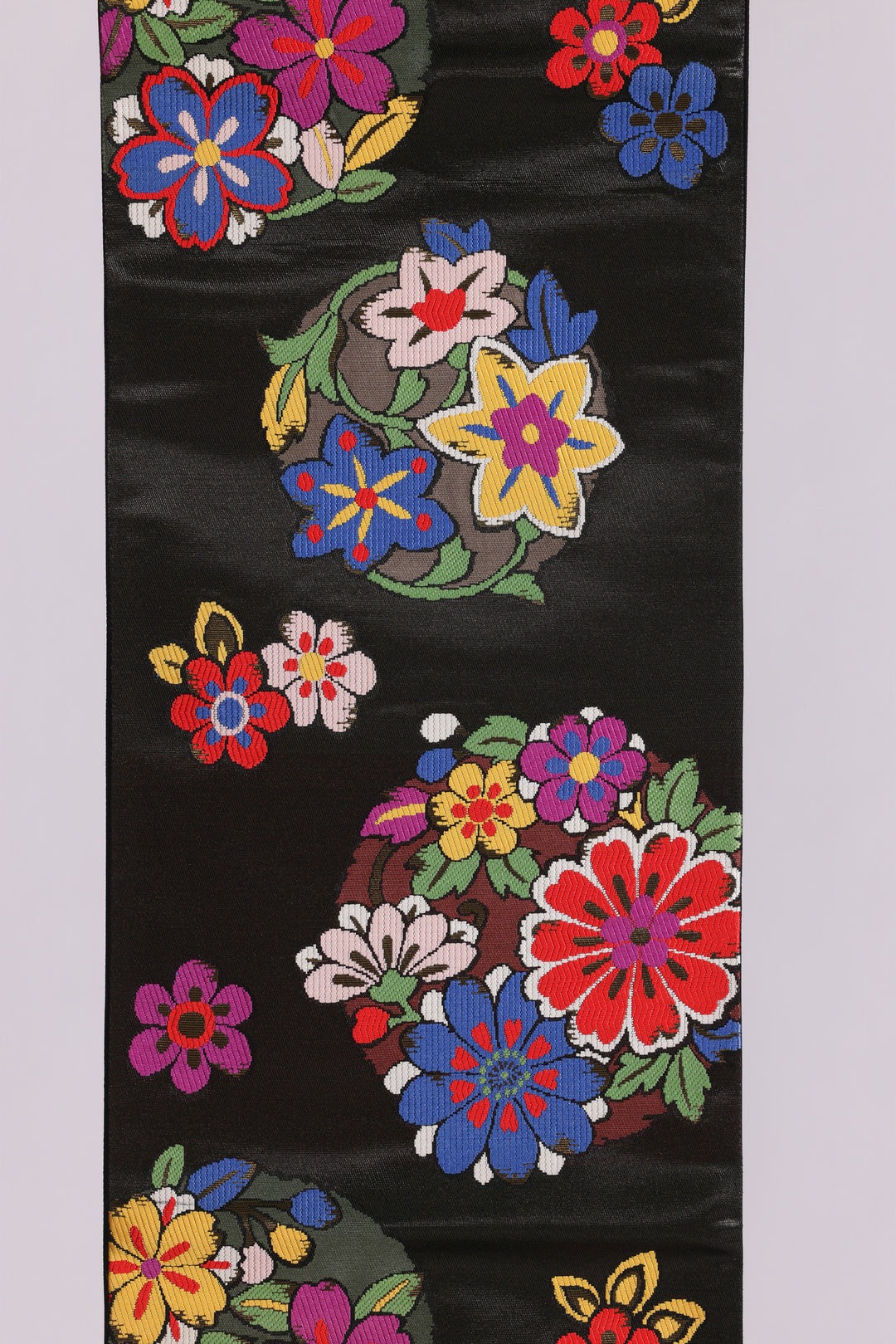 MIDNIGHT FLORAL SYMPHONY
